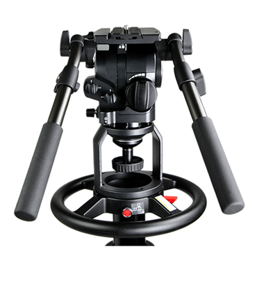 Sistema de pedestal compacto Libec P110(S) con columna P110 y plataforma rodante compacta DL-10RB